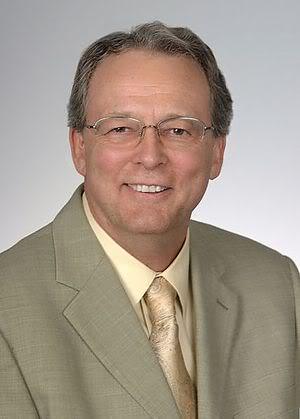 Bruce Elliott