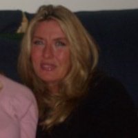 Sandra Veader