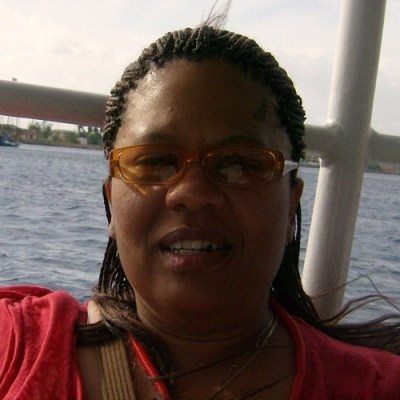 Kim Mckenzie