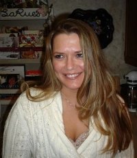 Lona Saylor