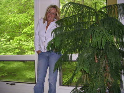 Mariangela Hall