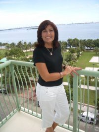 Maricarmen Romero-Vazmina