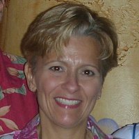 Carolyn Mcclure