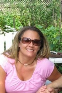 Renee Azelby