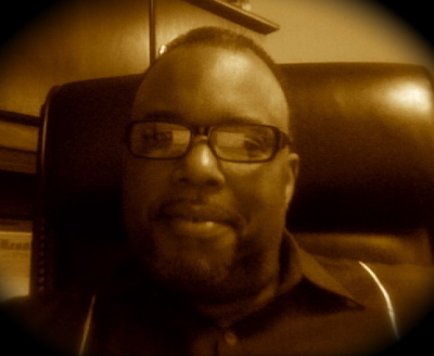 Paul Lowe