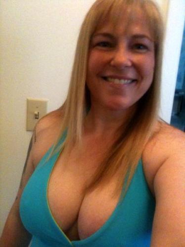 Shelley Clifton