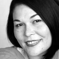 Emiko Itow