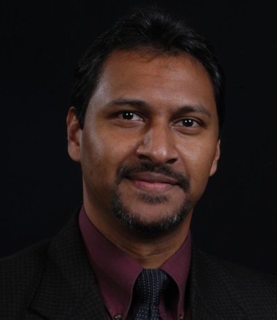 Victor Carneiro