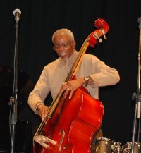 Lloyd Vines