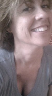 Elaine Taravella
