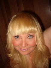 Holly Lynge