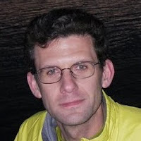 Derek Kauneckis