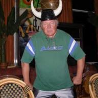 Dennis Mobraten