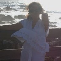 Zoila Flores