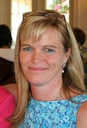 Jeannie Lewis
