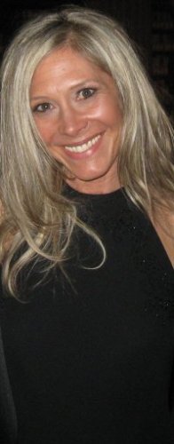 Andrea Stolhanske