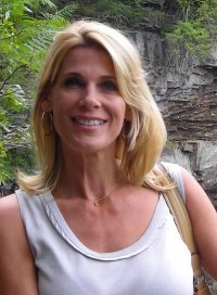 Linda Hollier