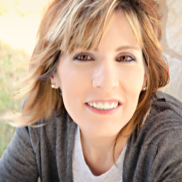 Shelly Lucas