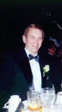Noel Dickens