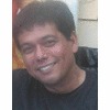 Camilo Flores