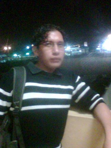 Carlos Parrales-Flores