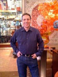 Yoav Sharvit