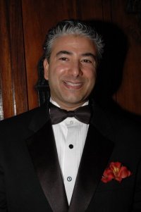 Avner Haleah