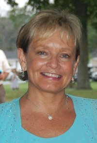 Nancy Wolff