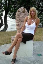 Yvette Bruchert