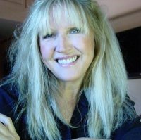 Debra Zecchin