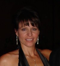 Joelle Annandono