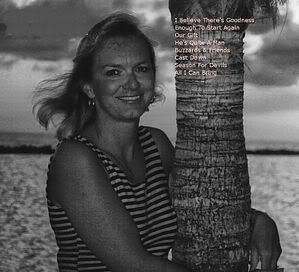 Debbie Capps