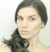 Laura Riley