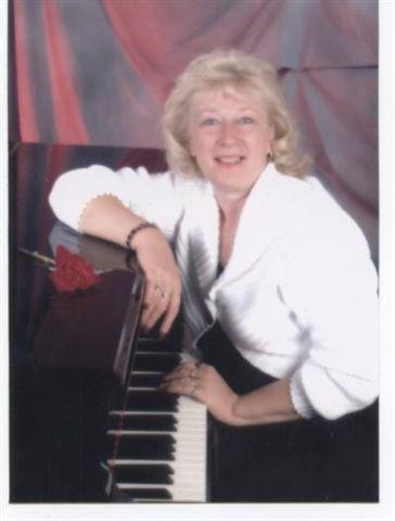 Donna Lyons