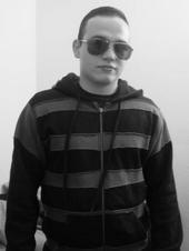 Kenji Lopez