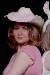 Chari Dayton
