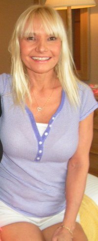 Lisa Graves