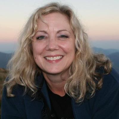 Lisa Adams
