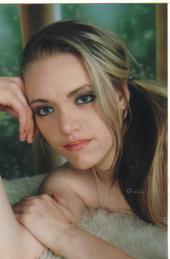 Donna Zar