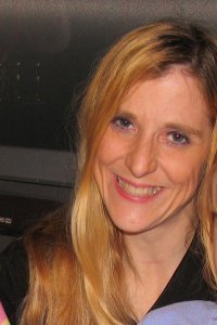 Leeza Lanson