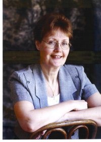 Loraina Estabrook