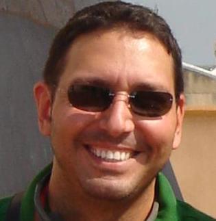 Alex Karamanoglou