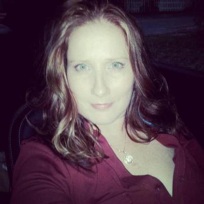 Tara Knapp