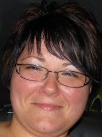 Tia Grant