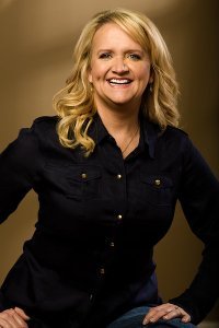 Chonda Pierce