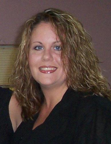 Alicia Sands