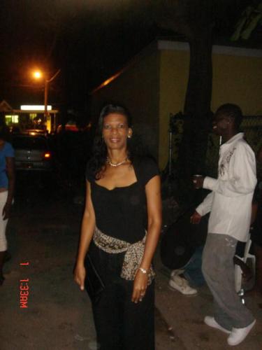 Esther Thomas