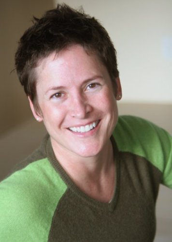 Holly Riddel