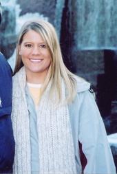 Amber Loeffelholz