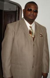 Manuel Head